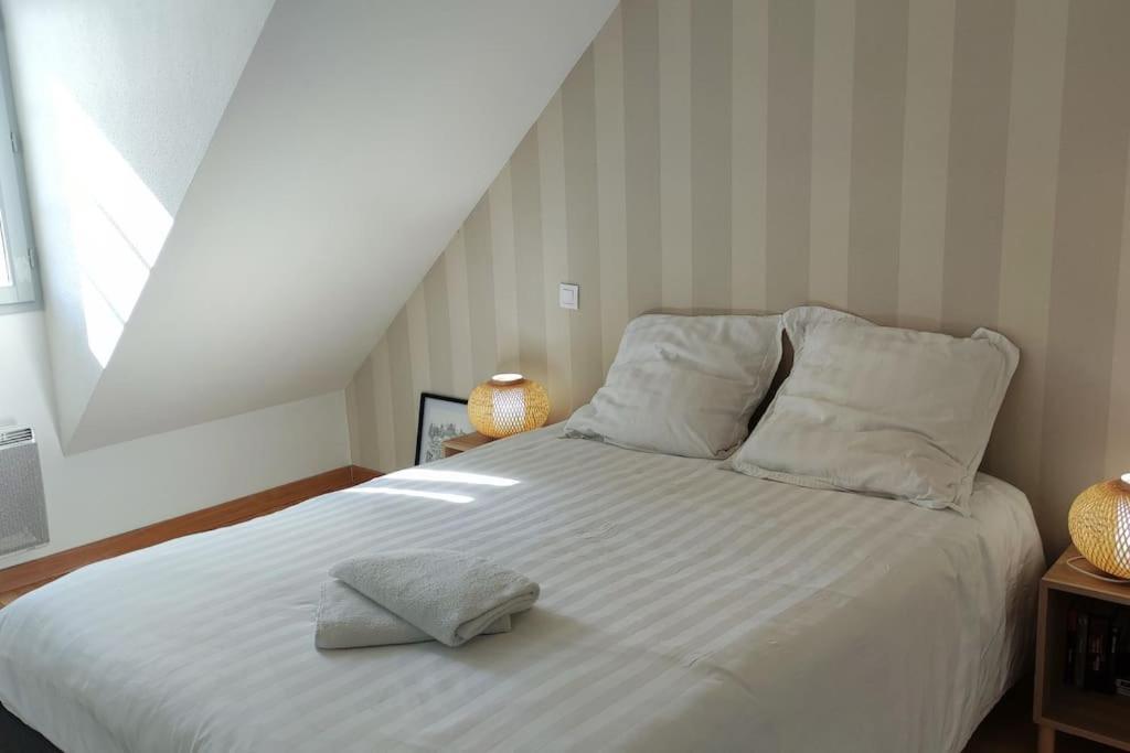 Апартаменты Superbe Duplex « Le Grevy » Доль Экстерьер фото